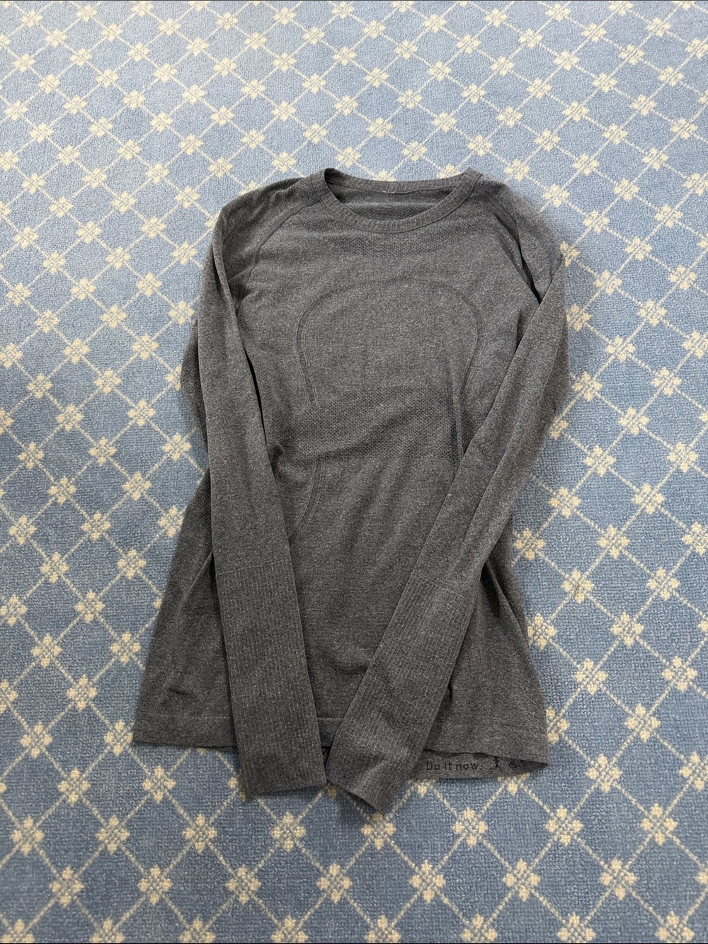 lululemon athletica Long Sleeve Crew Top - Gray